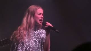 Hooverphonic  Looking for stars  Live at Caserne Fonck  14122018 [upl. by Seiter]