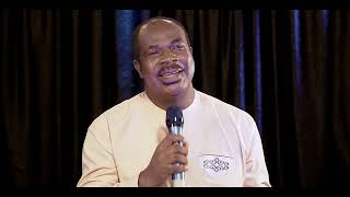 WORSHIP MEDLEY WITH OLUWAKOPE  OLUWAKOPE EMMANUEL [upl. by Eniad858]