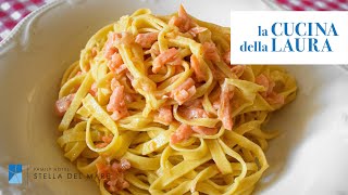 Come fare i TAGLIOLINI al SALMONE  La Cucina della Laura [upl. by Jecon75]