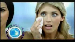 ANAHI Y MAITE EN COMERCIAL DE ASEPXIA TOALLITAS [upl. by Mushro]