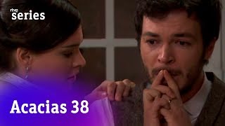 Acacias 38 Pablo descubre las muertes de Manuela y Germán Acacias567  RTVE Series [upl. by Ruphina]