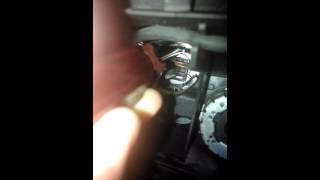 Bmw e90 bi xenon H7 bulb removal from under the hood tip [upl. by Suellen749]