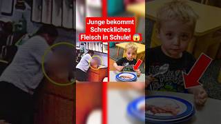 Der junge bekommt ein Schreckliches Fleisch in der Schule 😱 fleisch vegetarisch schulessen neu [upl. by Collen]