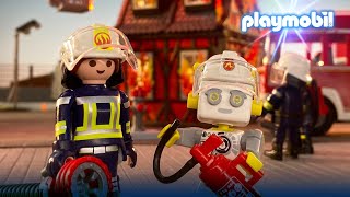 ¿Qué hacen los bomberos y bomberas 🚨 ROBert lo sabe  PLAYMOBIL en Español [upl. by Ellehsat]