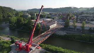 Rundflug um die fertig eingehobene temporäre Brücke [upl. by Eecats]