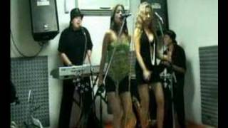 CONEXION LATINA BAND FROM COLOMBIA  DILE REGGAETON [upl. by Swayne876]