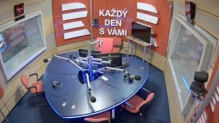 Český rozhlas Radiožurnál  Pohled do studia [upl. by Syned]