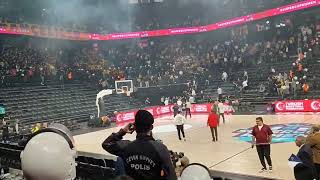 FenerbahçeBeşiktaş Kadın Basketbol Maçında Fenerbahçe Tribününde Çıkan Olaylar Kavga Abdi İpekçi [upl. by Ilyk]