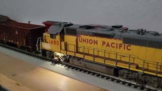 Athearn Genesis UP GP402 1480 wLoksound V5 [upl. by Sivad]