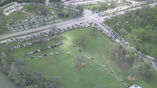 HalfPrice Wednesday creates busy parking at Fort Worth Zoo [upl. by Elleunamme]