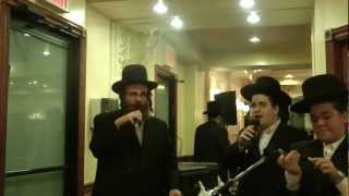 Isaac Honig Sings With Bialistotzky Brothers  Yiddele [upl. by Yraeg161]