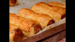 How to Make Home Made Sausage Rolls [upl. by Howell]