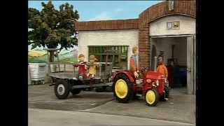 Little Red Tractor Series 1 ep 5 Making Hay [upl. by Reifinnej]