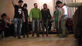 Dabke libanes baile arabe danza en rueda tradicional [upl. by Cacka132]