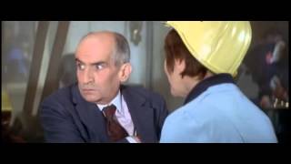 Louis de Funès La Zizanie 1978  Cest comme cela que vous parlez à une de mes ouvrières [upl. by Afihtan]