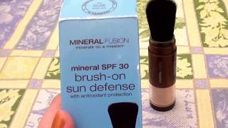 Mineral Fusion Mineral SPF 30 BrushOn Sun Defense  REVIEW [upl. by Inamik]