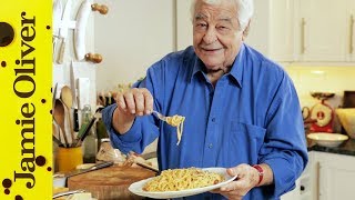 Real Spaghetti Carbonara  Antonio Carluccio [upl. by Wheelwright81]