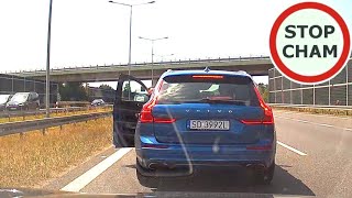 Volvo wyhamowało BMW na A2  nagranie z BMW 1566 Wasze Filmy [upl. by Onitnas]