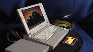 Toshiba Libretto 100CT con Windows 95 año 2001 [upl. by Anwahsed]