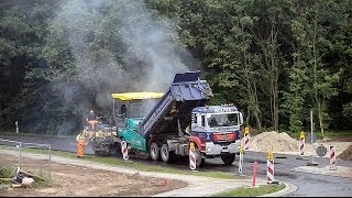 Strassenbau in Papenburg Teil 6  Road construction in Papenburg Germany Part 6 [upl. by Bittner870]