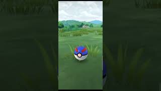 Catching rare shiny Gligar in Pokemon GO [upl. by Krakow]