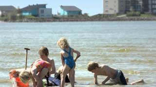 Strandurlaub in Holland Beach Resort Makkum [upl. by Yhtomot]