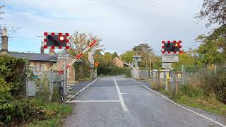 Level Crossing  Rectory Lane Buckland [upl. by Shannan]