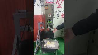 Fully automatic induction ramen machine can make 400 bowls of noodles in one hour and can😱😱😱 [upl. by Castra]