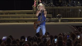 Kenny Chesney  Get Along Live [upl. by Anailuig]