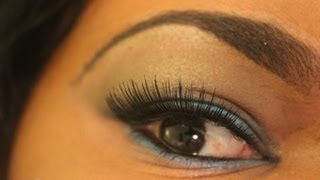 How to Apply False Lashes using an Applicator [upl. by Avin427]