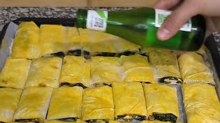 SODALI ISPANAKLI BÖREK TARİFİ🤤 TEPSİNİN YARISINI TEK BAŞINIZA YİYEBİLECEĞİNİZ HARİKA BÖREK TARİFİ 😋 [upl. by Ahsiadal]