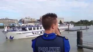 SchiffsCrash auf dem Rhein [upl. by Westfall44]