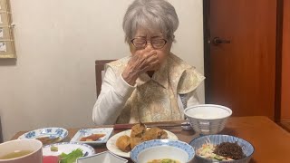 97歳長寿の秘訣？レシピ330 スーパーのあまりに安い麻婆春雨に目を惹かれ [upl. by Nerrawed]