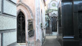 La Recoleta Cemetery Walking Tour Buenos AIres HD [upl. by Nairim]