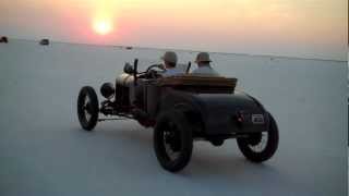 Clayton Paddisons Model T Roadster on the salt at Bonneville [upl. by Eula]