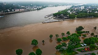 Hochwasser an Rhein und Mosel [upl. by Nomead]