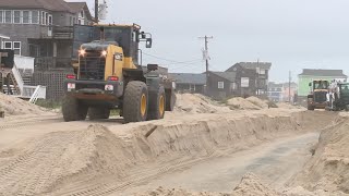 Community cleans up in Rodanthe after houses collapse [upl. by Ennahteb225]