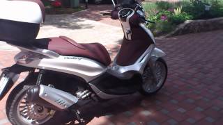 Piaggio Beverly 300 ie [upl. by Alamap973]