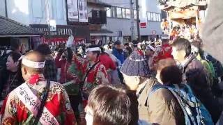 秩父夜祭 宵宮 本町屋台と上町屋台のすれ違い ２０１６．１２．２ Chichibu yomatsuri [upl. by Fitz146]