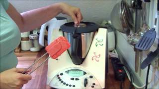 Thermomix TM 31  Tomatenmark [upl. by Tadeas]