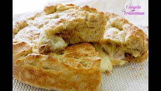 Focaccia con tonno e provola silana Ricette per Rizzoli Emanuelli [upl. by Nilatak]