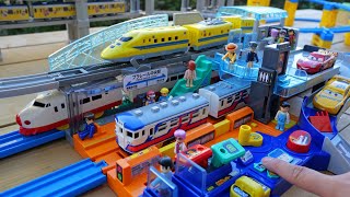 Plarail Shinkansen New Big Station ☆Operate the lever to make the train depart ♪ [upl. by Ahsar]