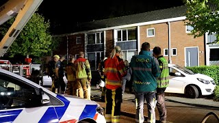 Verwarde man in brandende woning hulpdiensten groots ingezet in Wirdum [upl. by Gignac355]