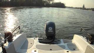 RayMarine S1000 autopilot test run on the HighTechRedneck [upl. by Alejandro471]