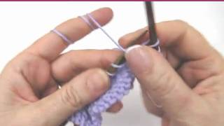 Stricken lernen  Knopfloch quer stricken [upl. by Ennagem]