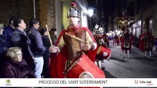 La Setmana Santa de Vilareal celebra la processó del Sant Soterrament [upl. by Kowtko]