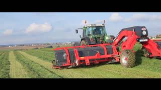 KUHN  MERGE MAXX 950  Rakes In action [upl. by Reimer]