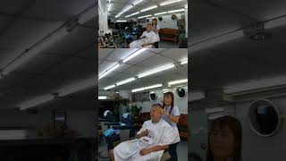 Barber gives head massage for the first time Exciting Moments [upl. by Rehpotsrhc874]