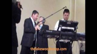 Abie Rottenberg Dveykus Singing At Wedding With Yossie Sonnenblick [upl. by Mutz]