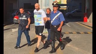 Napoli  quotGenny la Carognaquot arrestato per traffico di droga 170717 [upl. by Treulich]